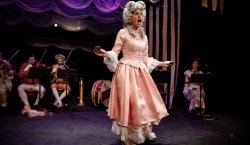 Mejdan s Mozartem aneb Opera má tuhý kořínek