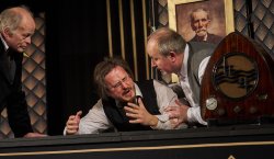 Divadlo Krakonoš: R.U.R.