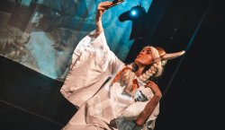 Lovci české minulosti