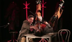 Divadlo Frída: SEX, DROGY a ROCK’N’ROLL