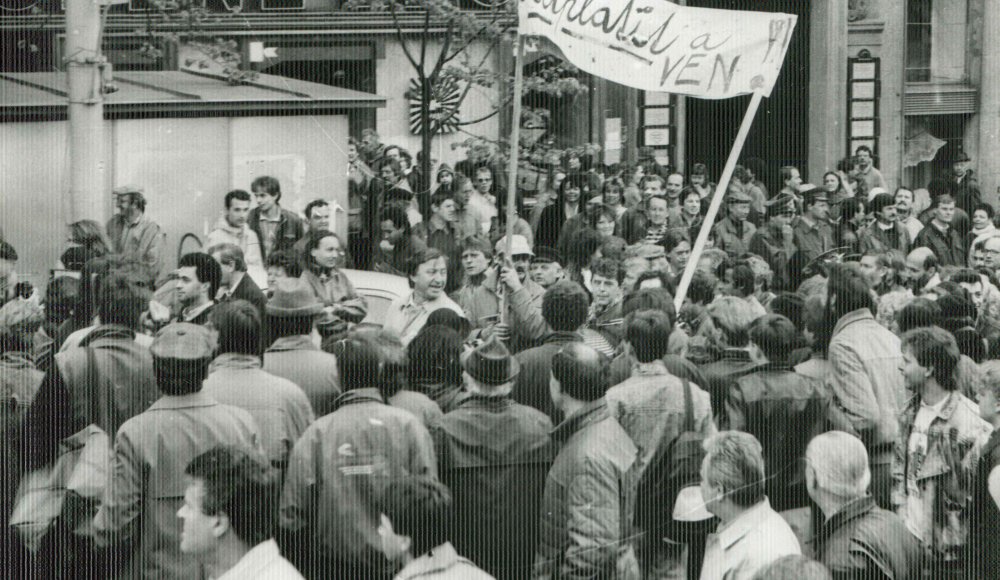 17. listopad v Ypsilonce