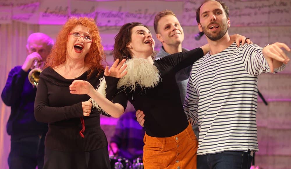 Noc divadel 2020 / Z Ypsilonky s rytmem v patách