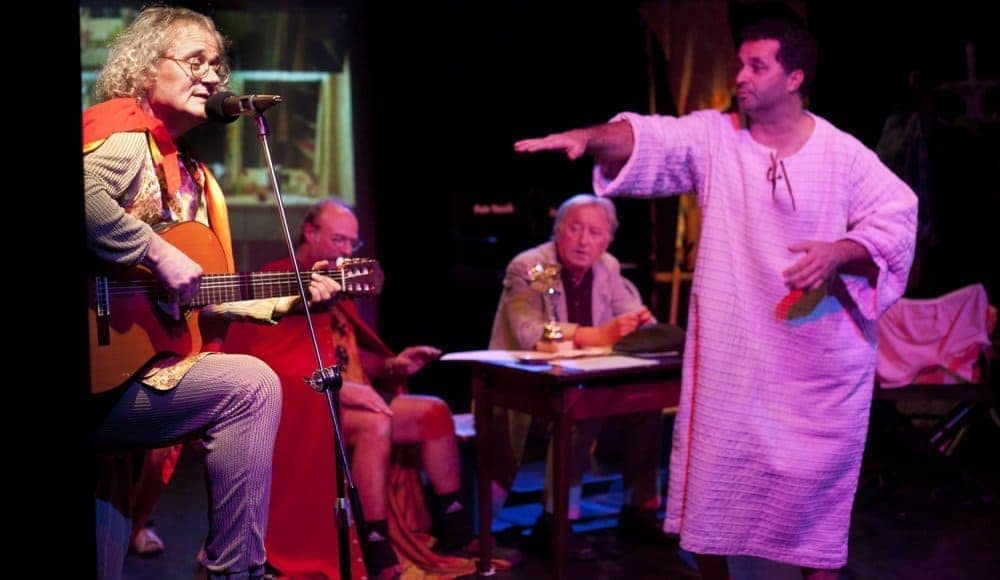 Pánská šatna aneb Improvizace v Ypsilonce