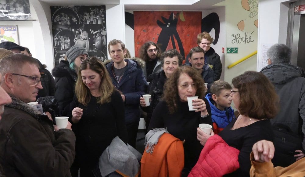 Noc divadel 2023 / Hoří