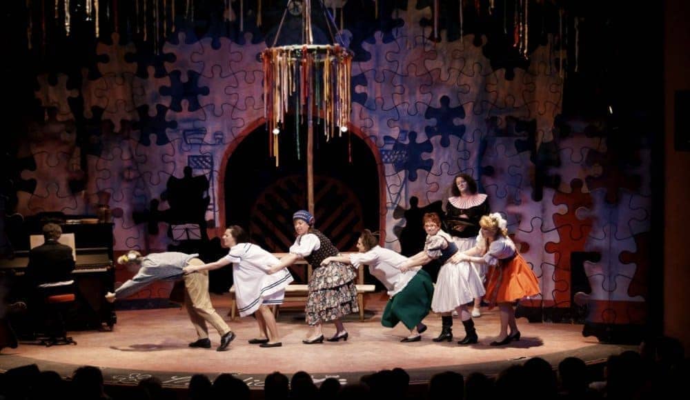 Prodaná nevěsta aneb Pojď domů, ona brečí