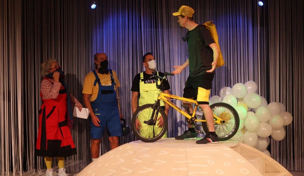 DNEŠNÍ SEN NOCI SVATOJÁNSKÉ ZRUŠEN